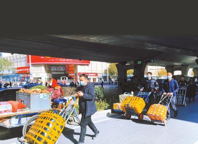 鄭州老城區的煙火氣兒 布廠街的城市味道